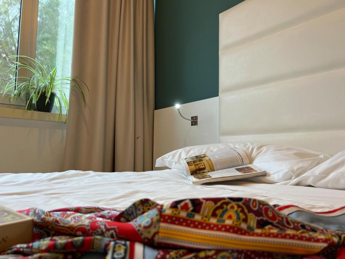 Hotel Abruzzi Teramo Dış mekan fotoğraf